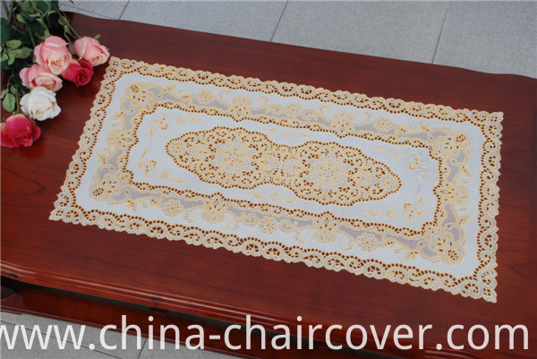 40*84cm PVC Vinyl Lace Gold Doilies
